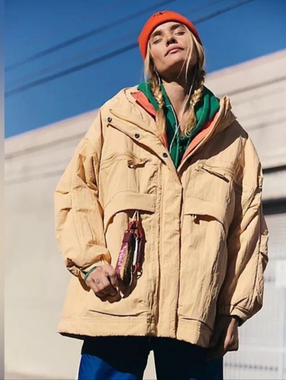 NWT Free People Hooded Puffer Jacket in Light Peach. Size M/L.